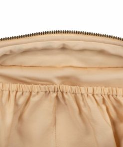 Phoebesmith.shop047662a039 2