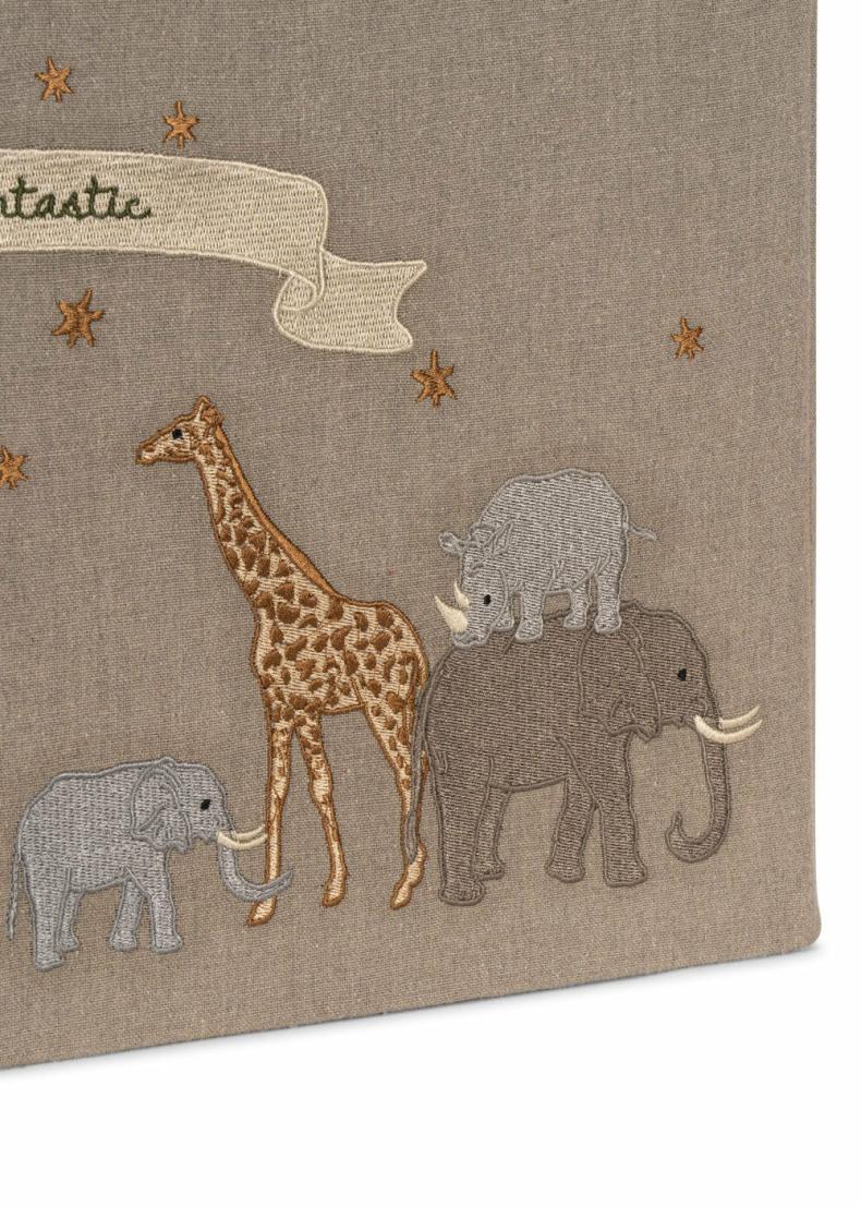 Phoebesmith.shop0c785ca7fd 4