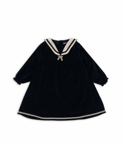 Phoebesmith.shop39058af198 1