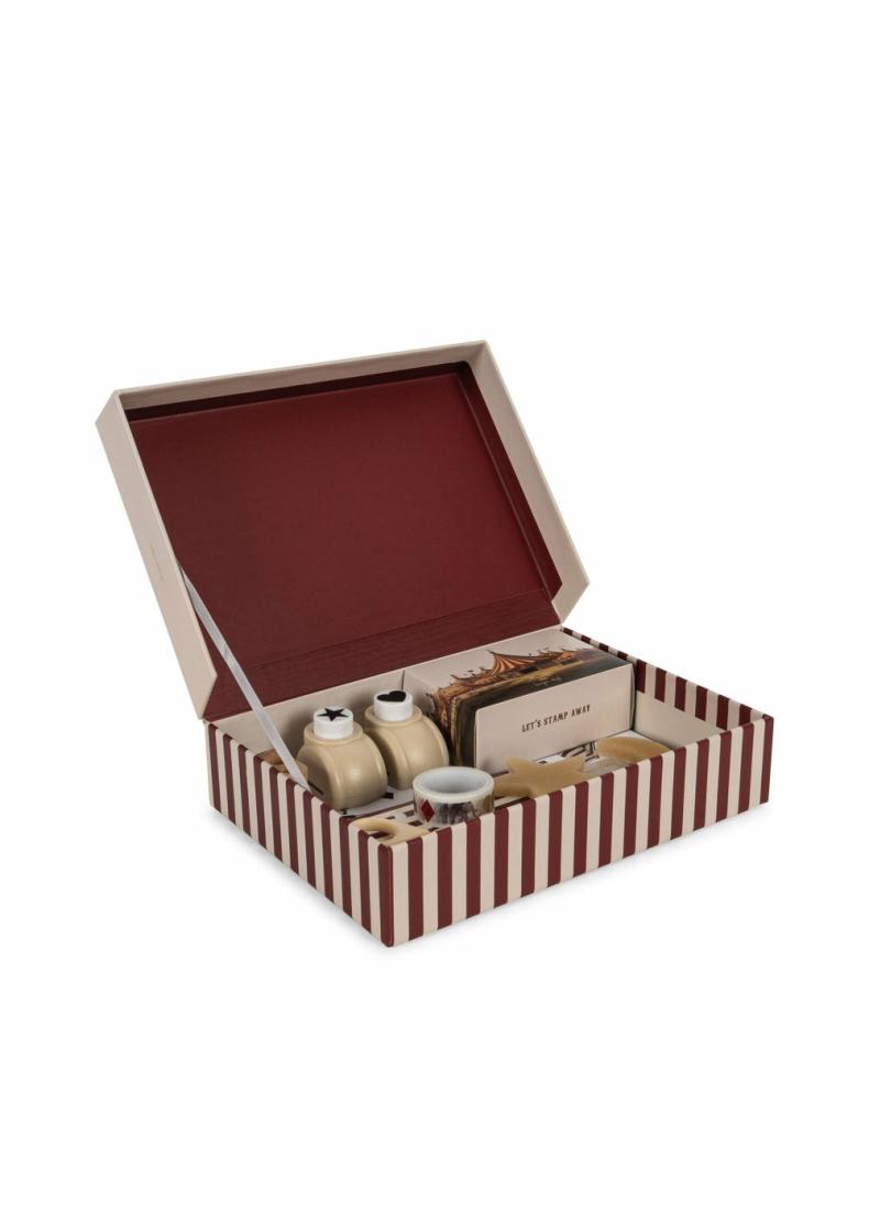 Phoebesmith.shop4a25be2086 1