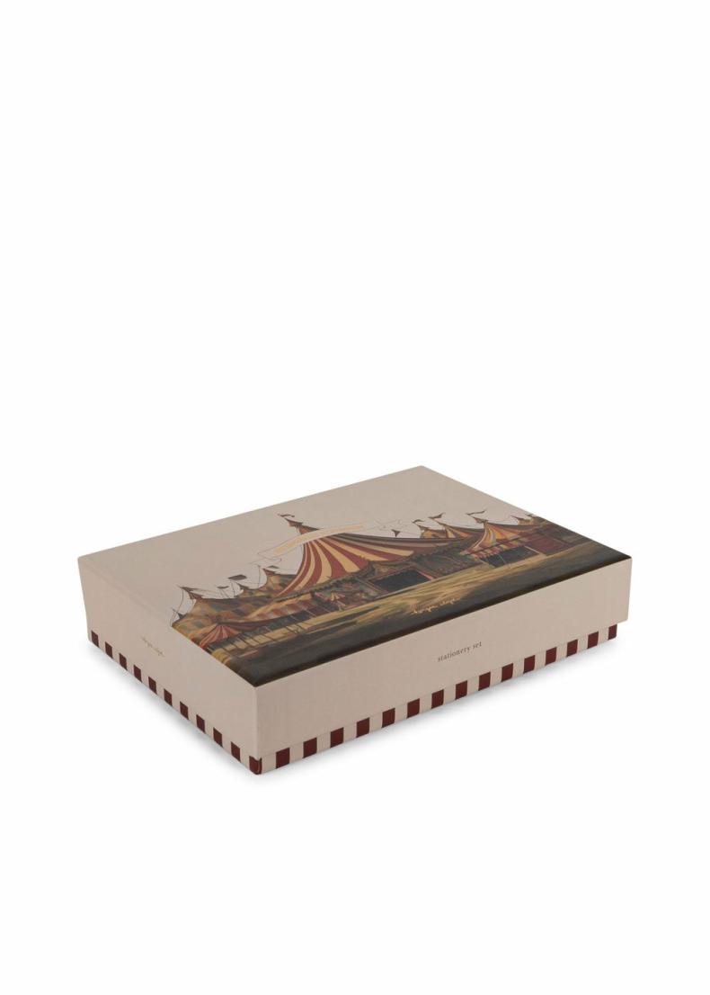 Phoebesmith.shop4a25be2086 3