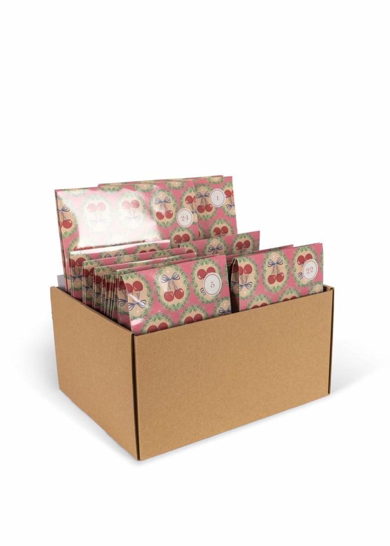 Phoebesmith.shop5844458565 3