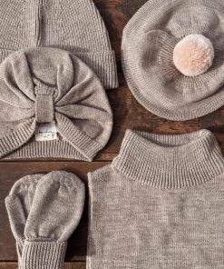 Phoebesmith.shop5c4a4e4332 4