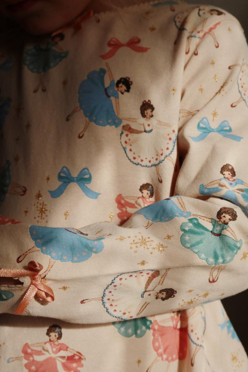 Phoebesmith.shop642f5e5f4c 2