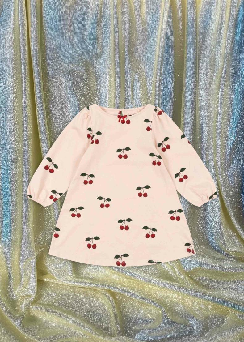 Phoebesmith.shop829832230c 1