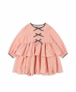 Phoebesmith.shop953fa61df5 1