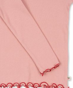 Phoebesmith.shop9f13ac4fbf 4