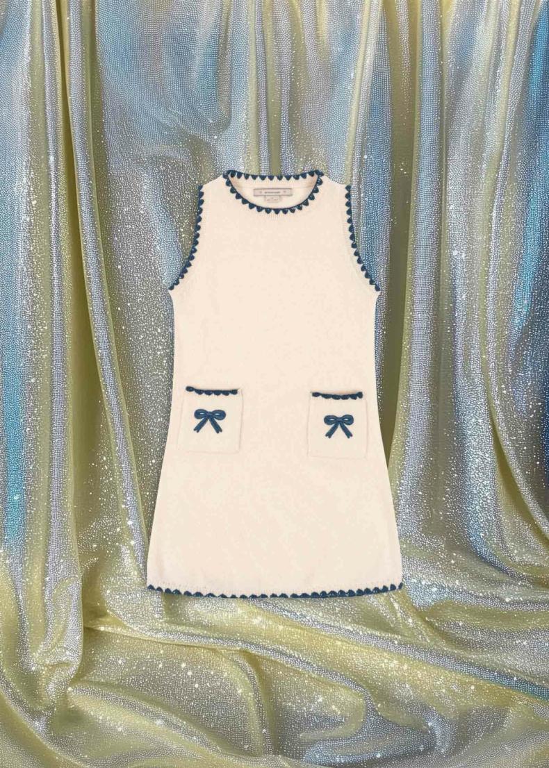 Phoebesmith.shopa20423f3df 1